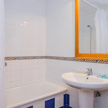 Torrecilla Beach Apartamento Cantares Daire Nerja